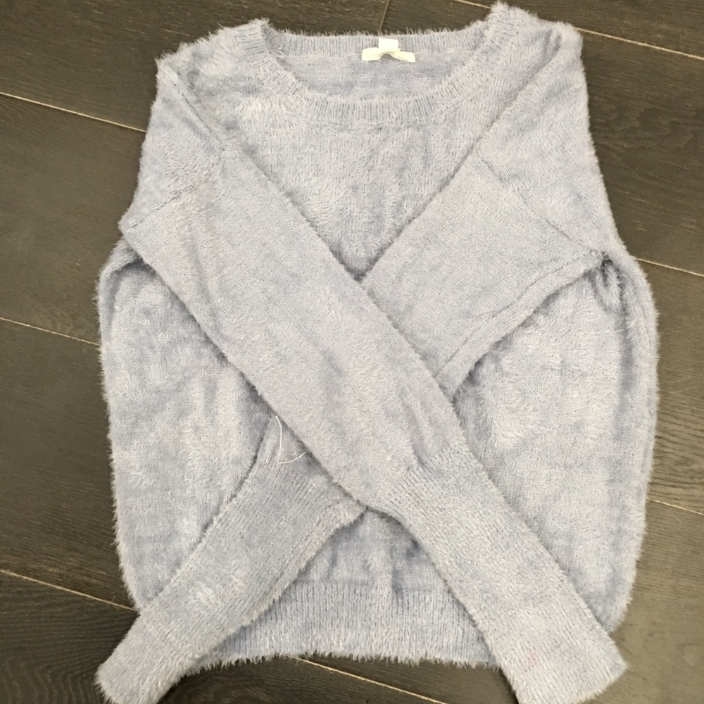 👉Light blue Eyelash sweater